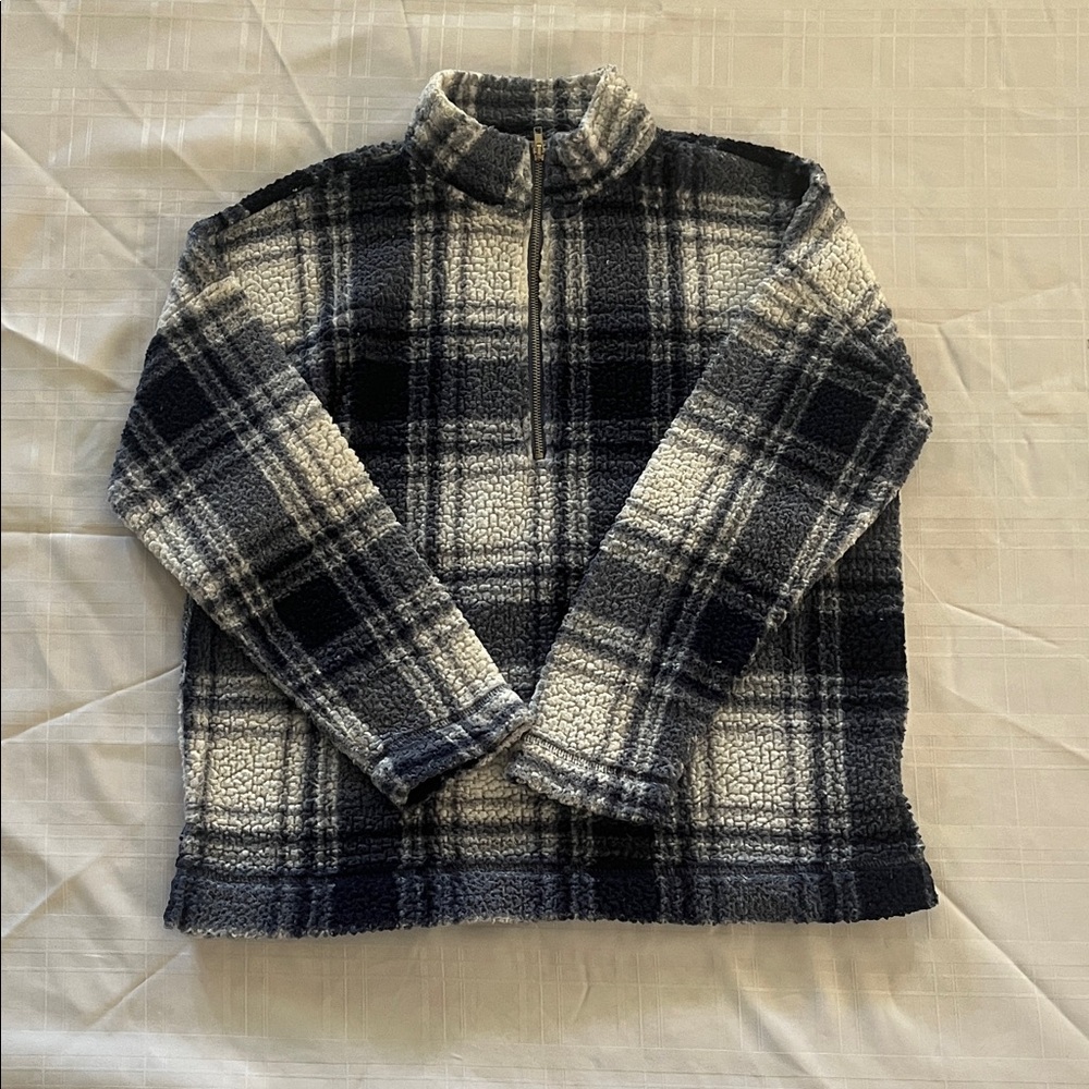 Men's Cozy Black and Gray Plaid Zip-Up Sweater